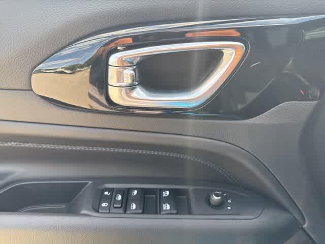 new 2025 Jeep Compass car, priced at $34,917