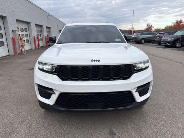 used 2023 Jeep Grand Cherokee car, priced at $31,587