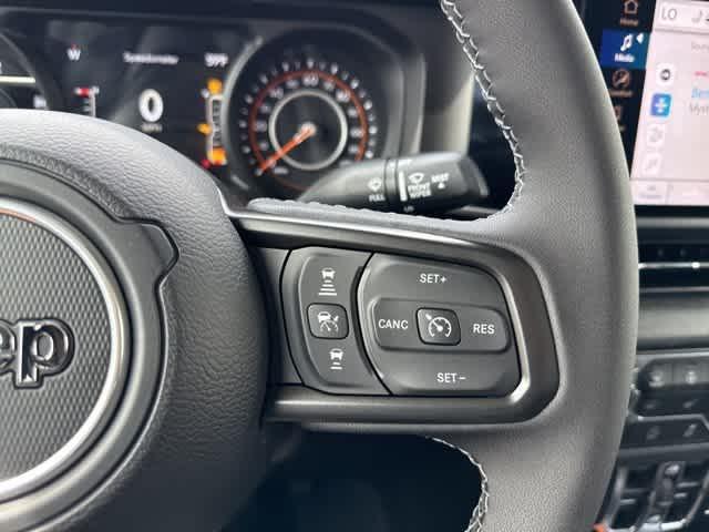 new 2025 Jeep Gladiator car, priced at $47,355