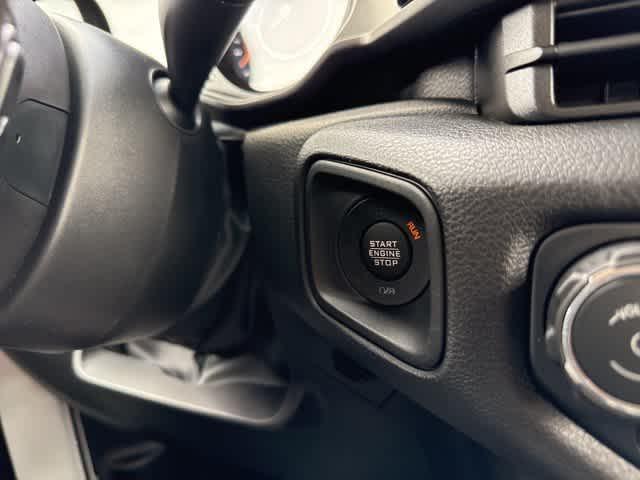 new 2025 Jeep Gladiator car, priced at $47,355