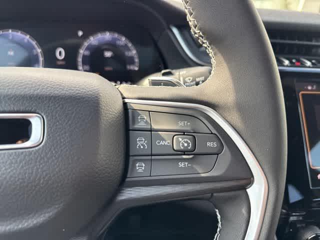 new 2025 Jeep Grand Cherokee L car, priced at $45,512