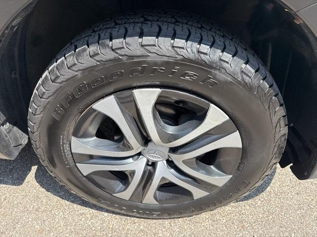 used 2016 Toyota RAV4 car, priced at $15,658