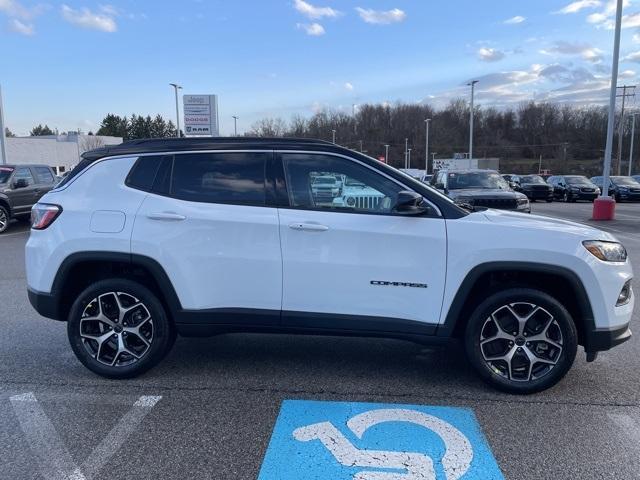new 2025 Jeep Compass car, priced at $31,340