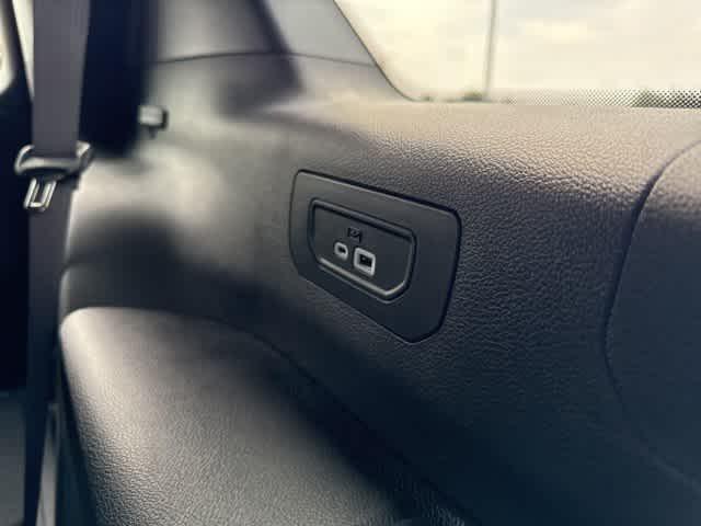 new 2025 Jeep Grand Cherokee L car, priced at $41,297