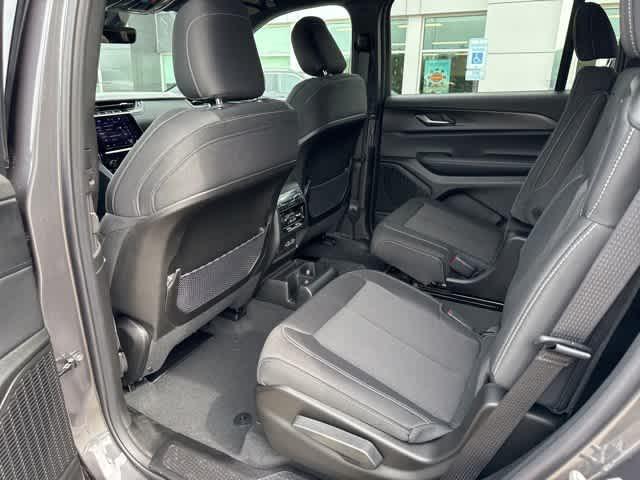 new 2025 Jeep Grand Cherokee L car, priced at $41,297