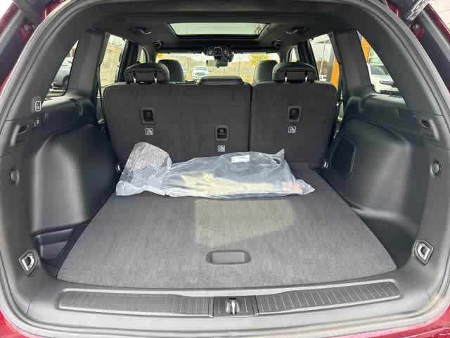 new 2025 Jeep Grand Cherokee car, priced at $54,598