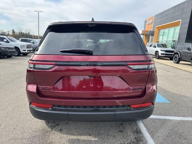 new 2025 Jeep Grand Cherokee car, priced at $54,598