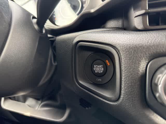 new 2025 Jeep Gladiator car, priced at $53,750