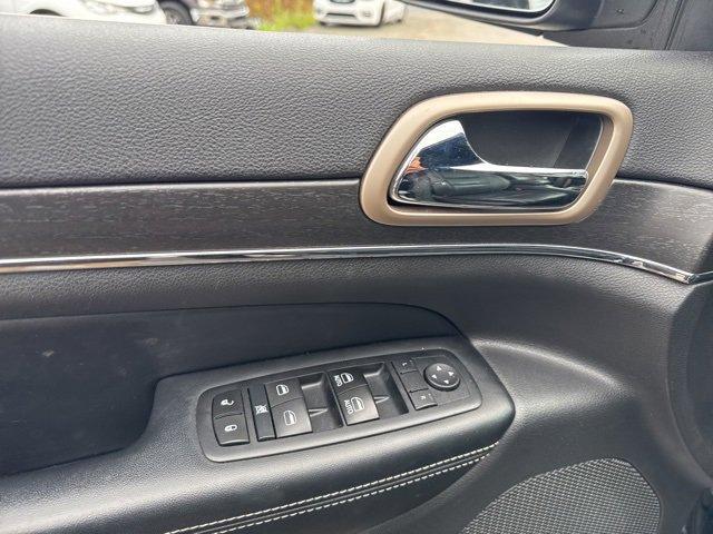 used 2017 Jeep Grand Cherokee car, priced at $17,785