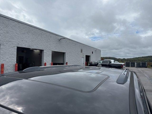 used 2017 Jeep Grand Cherokee car, priced at $17,785