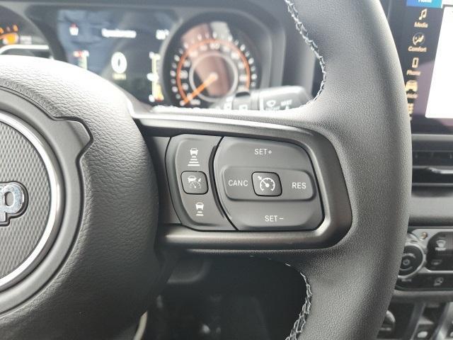new 2025 Jeep Wrangler car, priced at $41,280
