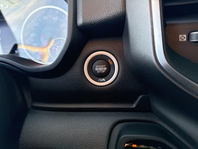 new 2025 Ram 1500 car, priced at $45,284