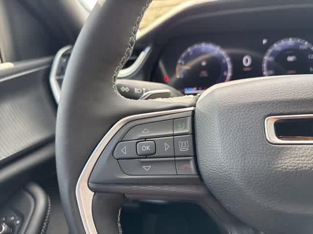 new 2025 Jeep Grand Cherokee car, priced at $42,248