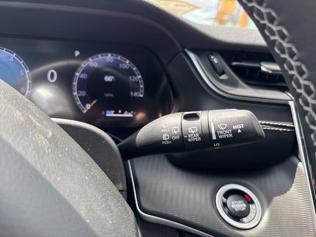 new 2025 Jeep Grand Cherokee car, priced at $43,605