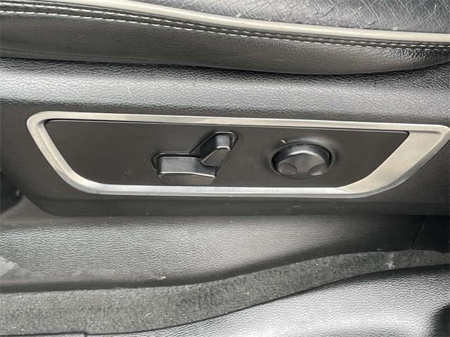 used 2024 Ram 1500 car, priced at $39,487