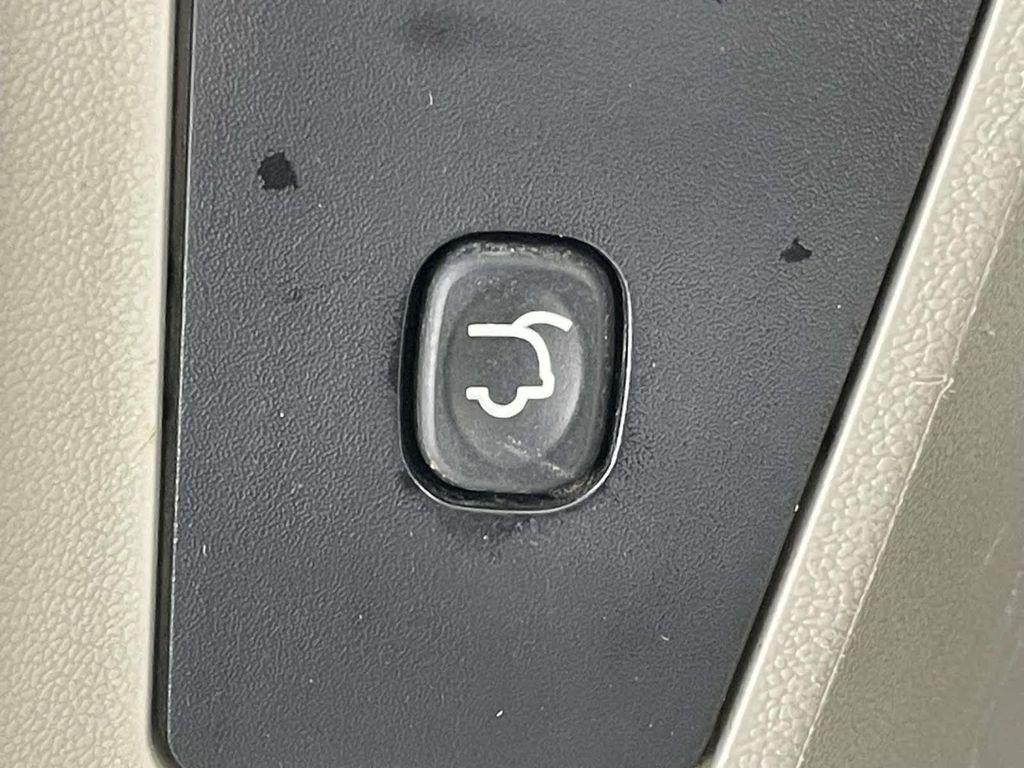 used 2015 Chrysler Town & Country car, priced at $8,495