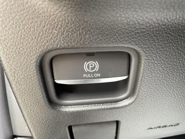 new 2025 Jeep Grand Cherokee car, priced at $52,498