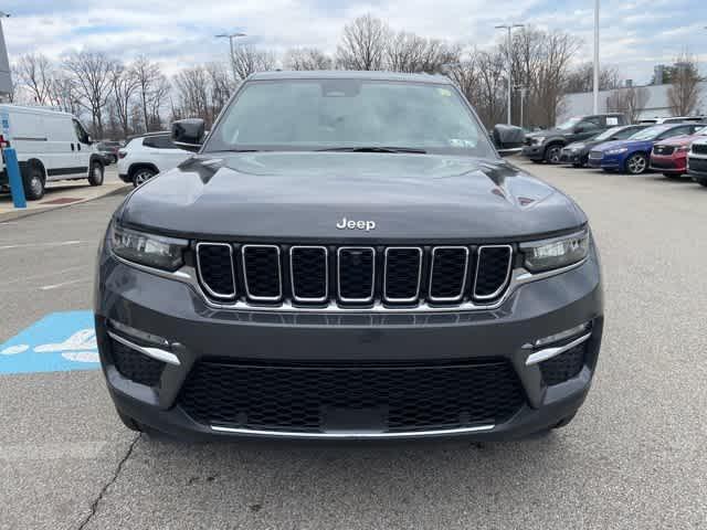 new 2025 Jeep Grand Cherokee car, priced at $52,498