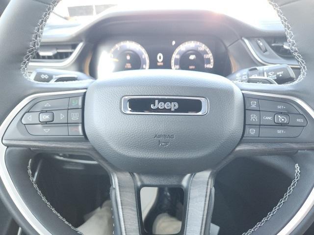 new 2025 Jeep Grand Cherokee car, priced at $54,348