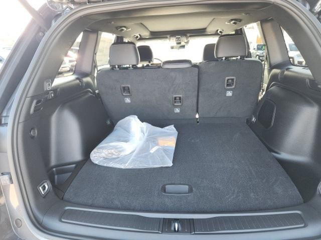 new 2025 Jeep Grand Cherokee car, priced at $54,348