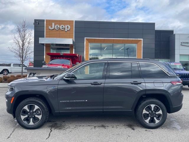 new 2024 Jeep Grand Cherokee 4xe car, priced at $56,051