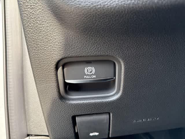 new 2025 Jeep Grand Cherokee L car, priced at $42,208