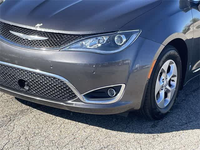 used 2017 Chrysler Pacifica car, priced at $10,987