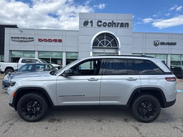 new 2025 Jeep Grand Cherokee car, priced at $41,058