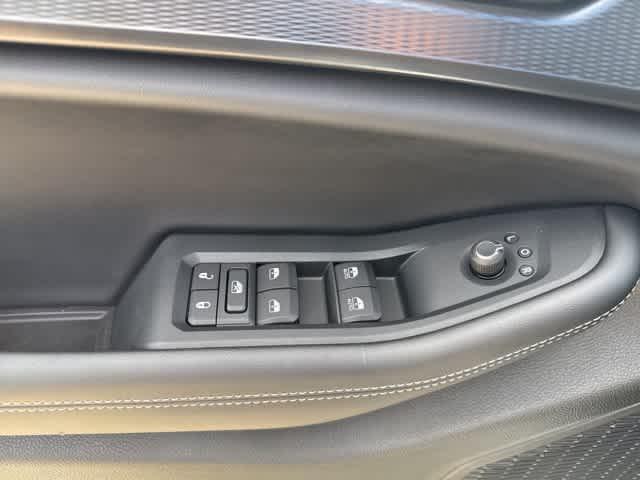 new 2025 Jeep Grand Cherokee car, priced at $41,058