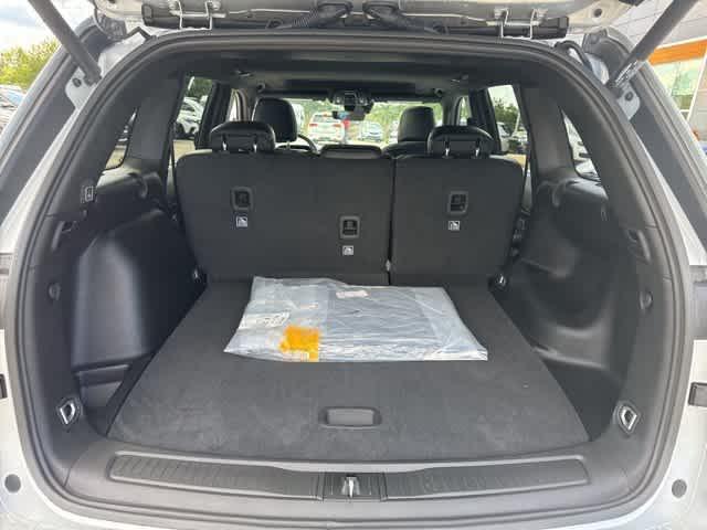 new 2025 Jeep Grand Cherokee car, priced at $41,058