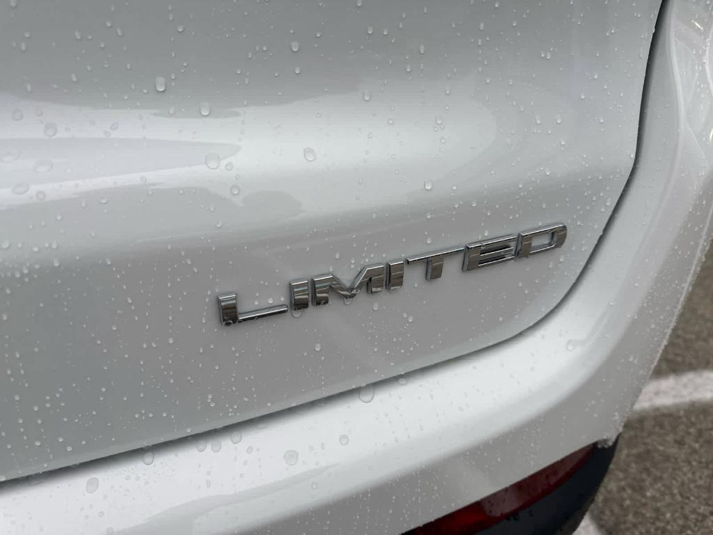 new 2026 Jeep Compass car, priced at $32,438