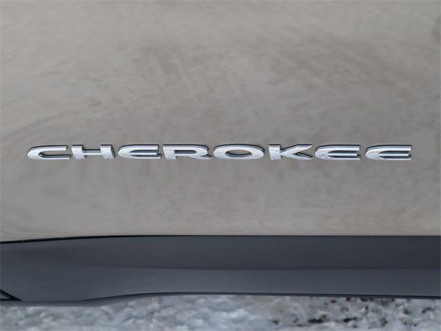 used 2021 Jeep Cherokee car, priced at $24,087