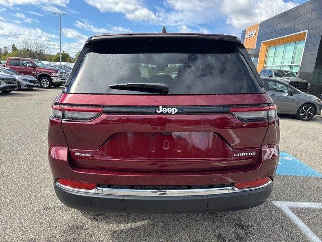 new 2025 Jeep Grand Cherokee car, priced at $40,442
