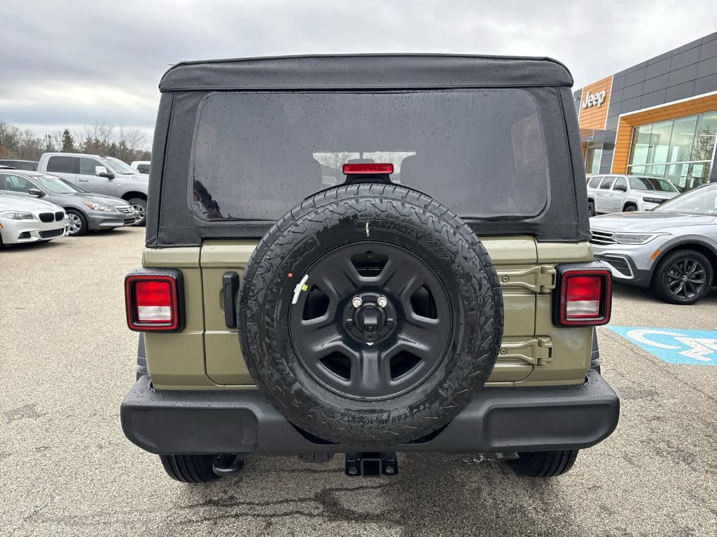 new 2026 Jeep Wrangler car, priced at $43,525