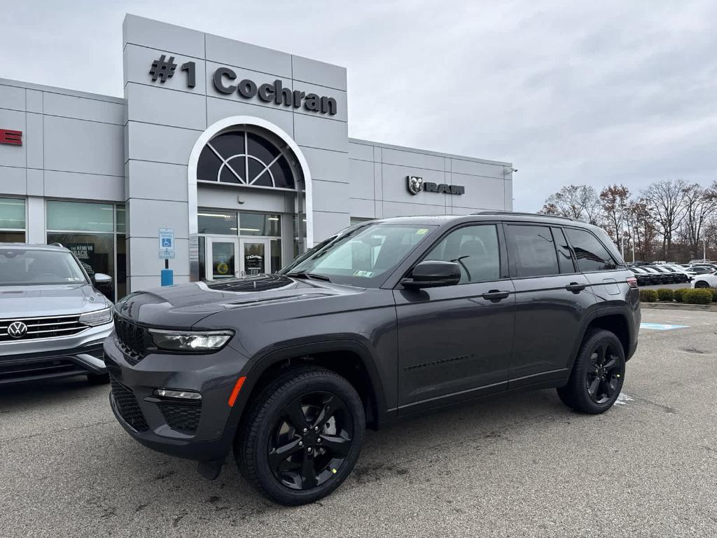 new 2025 Jeep Grand Cherokee car, priced at $54,598