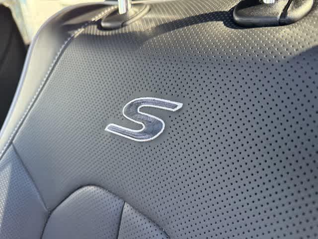 new 2026 Chrysler Pacifica car, priced at $53,231