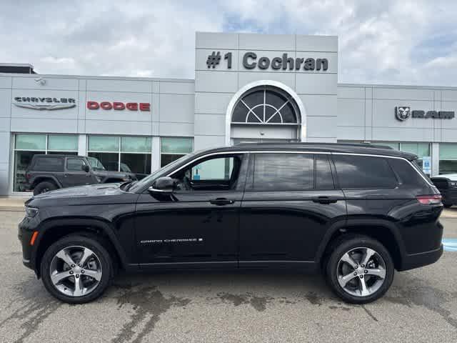 new 2025 Jeep Grand Cherokee L car, priced at $56,154
