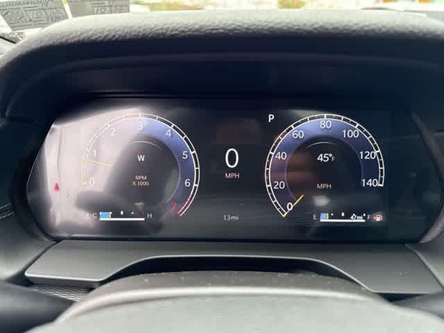 new 2025 Jeep Grand Cherokee car, priced at $40,827