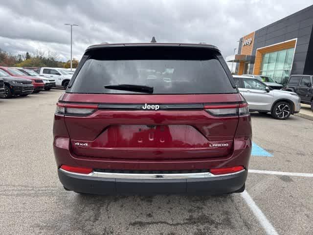 new 2025 Jeep Grand Cherokee car, priced at $40,827