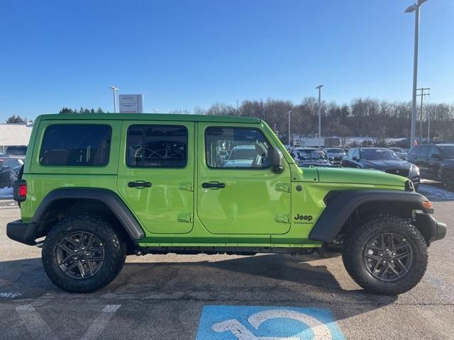 new 2025 Jeep Wrangler car, priced at $54,175