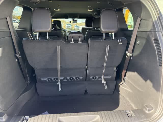 new 2026 Chrysler Pacifica car, priced at $45,945