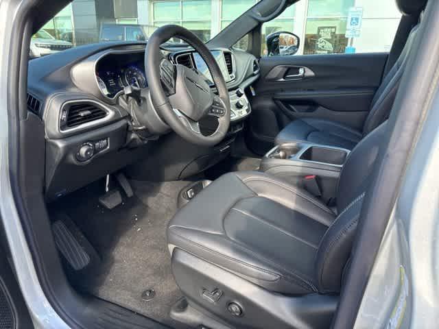 new 2026 Chrysler Pacifica car, priced at $45,945