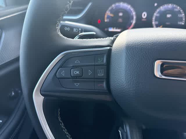 new 2025 Jeep Grand Cherokee car, priced at $42,683