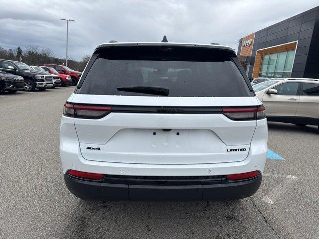 new 2025 Jeep Grand Cherokee car, priced at $50,324