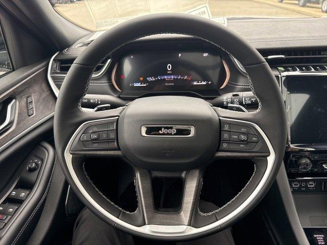 new 2025 Jeep Grand Cherokee car, priced at $50,324