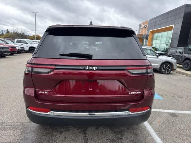 new 2025 Jeep Grand Cherokee car, priced at $40,827