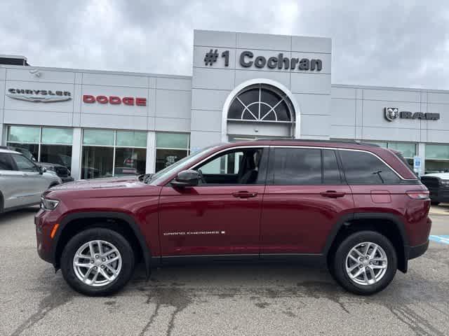 new 2025 Jeep Grand Cherokee car, priced at $40,827