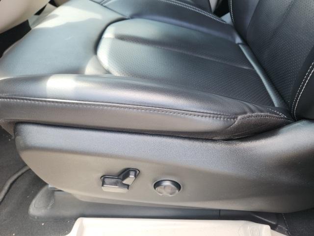 used 2023 Chrysler Pacifica car, priced at $24,987