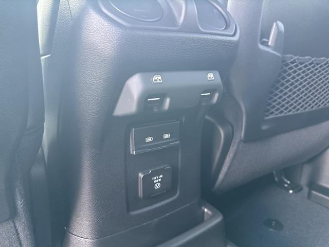 new 2025 Jeep Wrangler car, priced at $55,646
