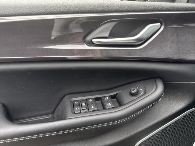 used 2022 Jeep Grand Cherokee L car, priced at $32,998